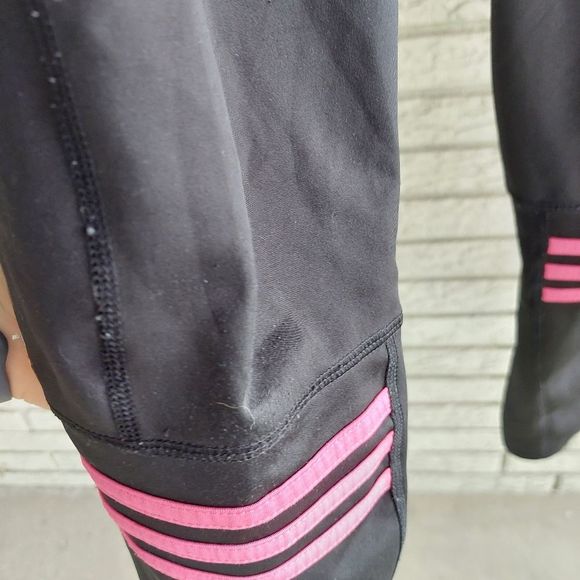 FREE WITH PURCHASE Adidas Black & Pink Response Leggings Medium USED - Picture 7 of 11